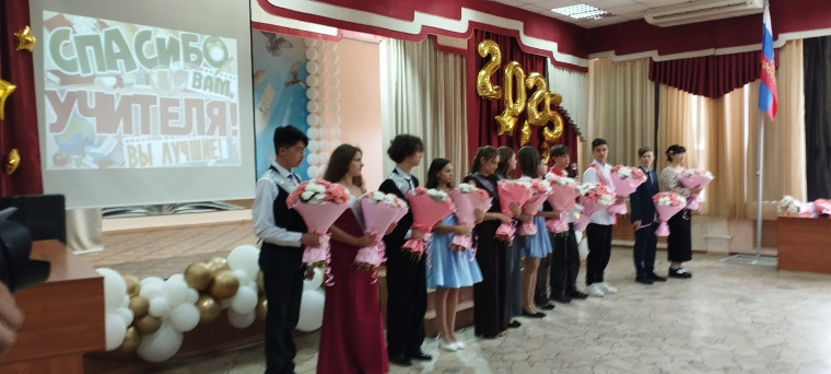 Прощание с детством: как прошёл праздник «Прощай, 9 класс!».